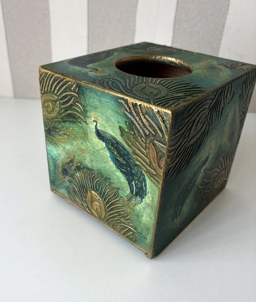 Krabička na kapesníky