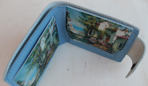 Kožená peněženka dům u moře