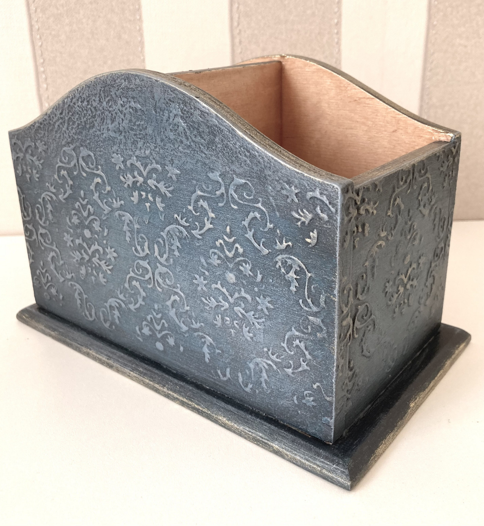 Tužkovník  dvě pole