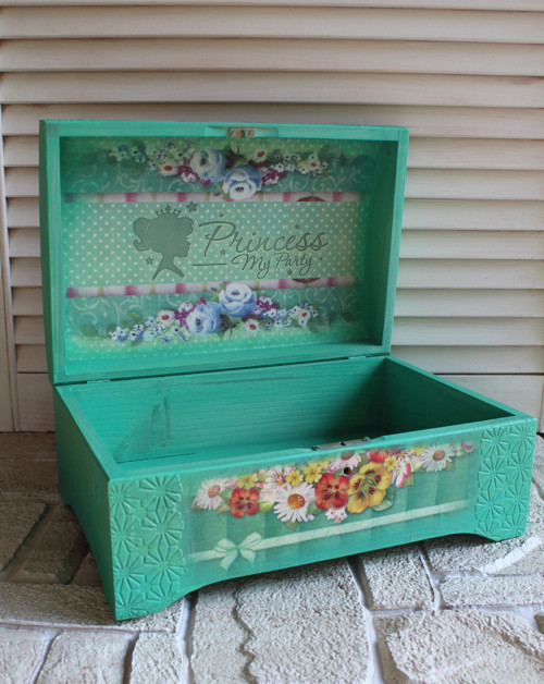 Truhla dřevěná - víla