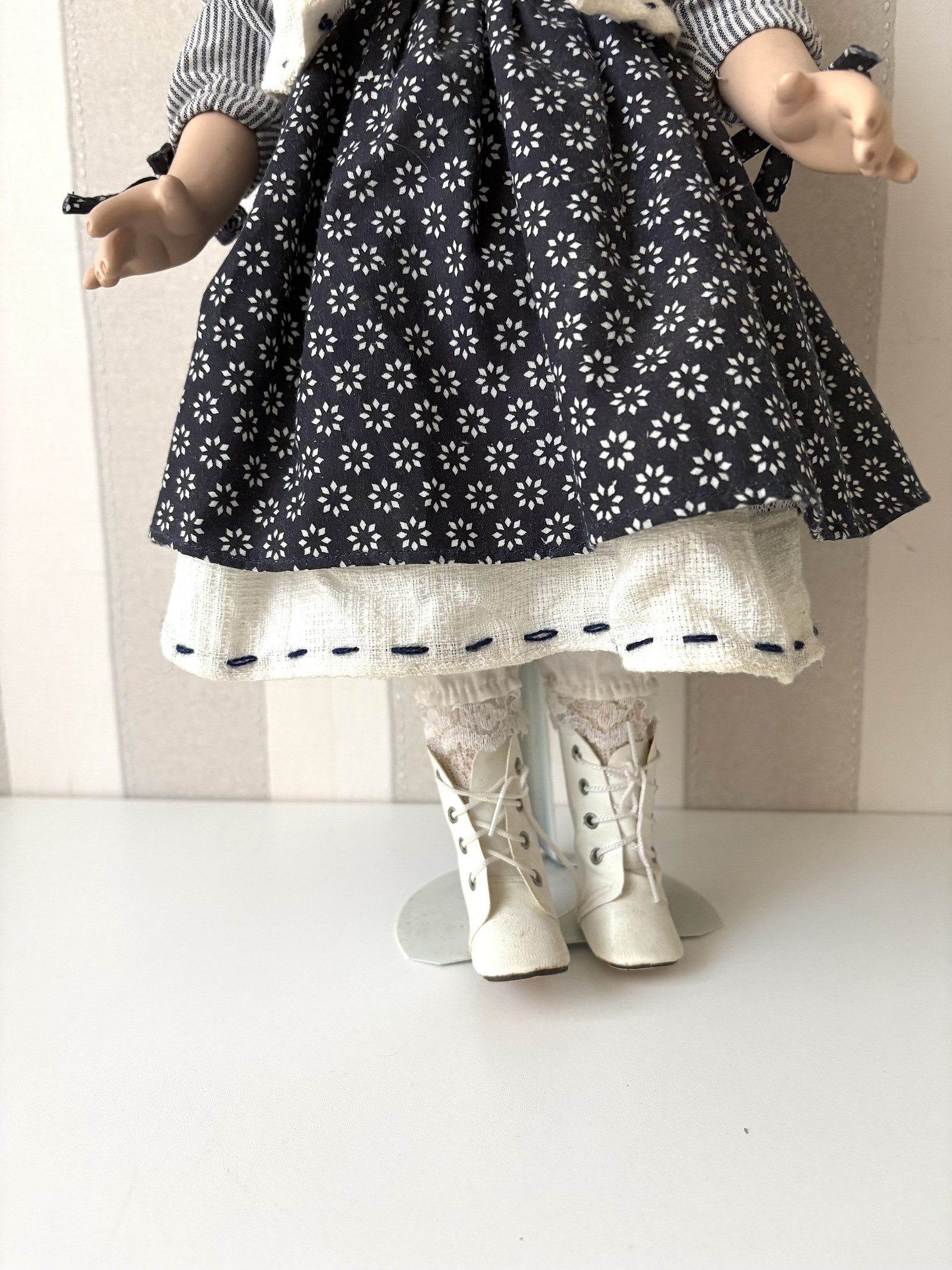 Porcelánová panenka Iveta