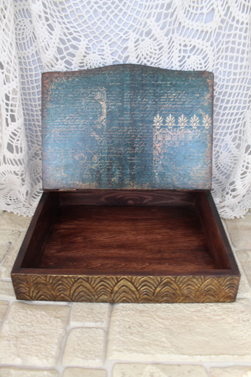 Psací stoleček atypický